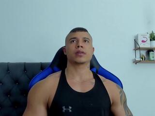 Adam Boss webcam flirt4free model stream image
