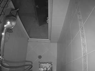 voyeurcam-baileybase-shower webcam model stream image