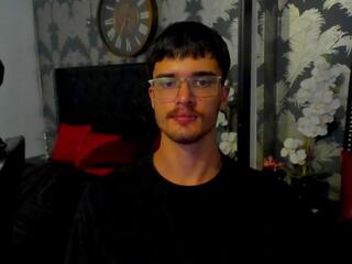 Aleex Miller webcam model stream image