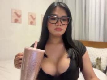 wildsavagelucy webcam model stream image