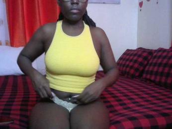 Nanablack webcam bongacams model stream image