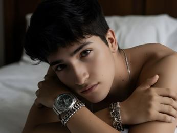 AlekAzaroov webcam livejasmin model stream image