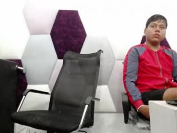 raystewart_ webcam model stream image