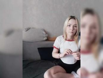 cutesmiles webcam model stream image