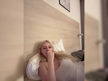 VibroMashulka webcam model stream image