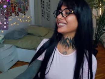 light_my_f1re webcam model stream image