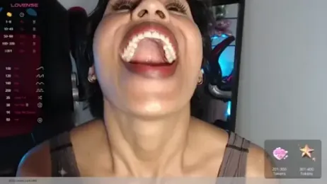 fantasty_nylon webcam model stream image