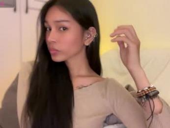 _cumonu69_ webcam model stream image