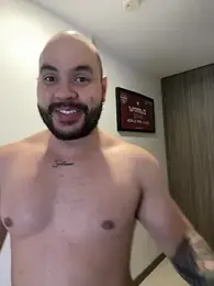 Axel_Dominus webcam model stream image