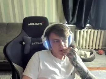 aron_neall webcam model stream image