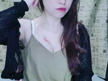 kiki-001 webcam model stream image