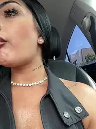 EveFire webcam model stream image