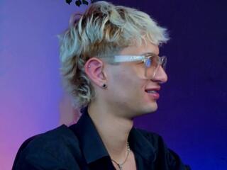 Mattias Dantee webcam model stream image