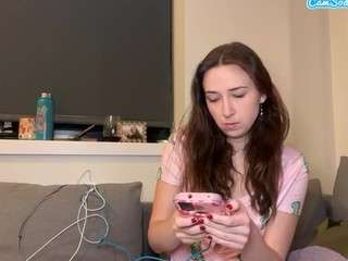 tilliemay webcam model stream image