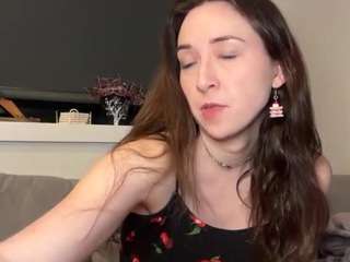 tilliemay webcam model stream image