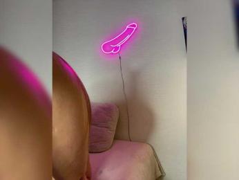 HOT_honey webcam model stream image