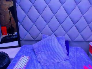 Venus Owen webcam model stream image