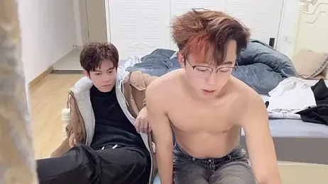 STxuguanhan webcam model stream image