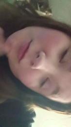 Cherrybella18 webcam model stream image