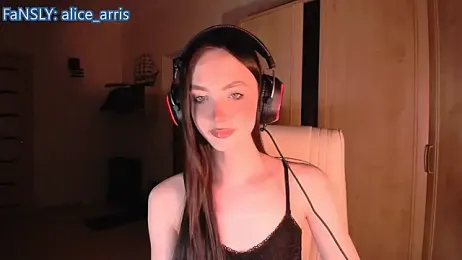 Alice__Aris webcam model stream image