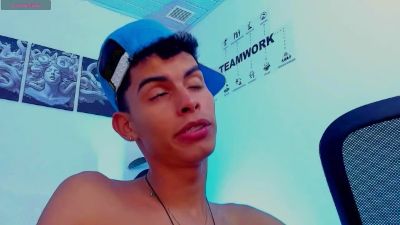 Room_69x webcam cam4 model stream image