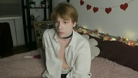 CalmFever webcam model stream image