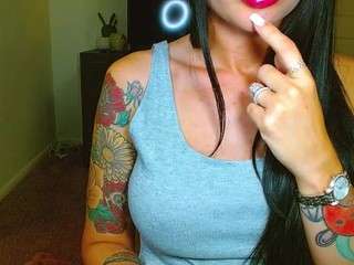 tighttinymilf webcam model stream image