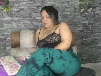 Danna-Paolaa webcam model stream image