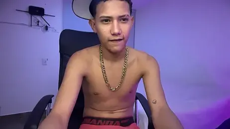 Toy_boy777 webcam model stream image