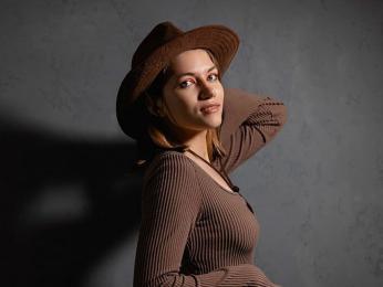 CathyBarnes webcam model stream image