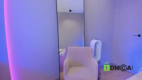 Wallflowerr webcam model stream image