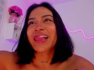 ivymoon1 webcam camsoda model stream image