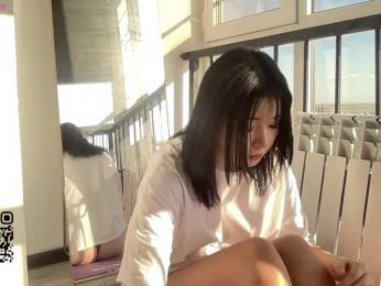 minnie-joy webcam bongacams model stream image