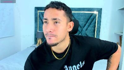 Fenix77_ webcam model stream image