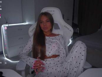 Evelina_fox webcam model stream image