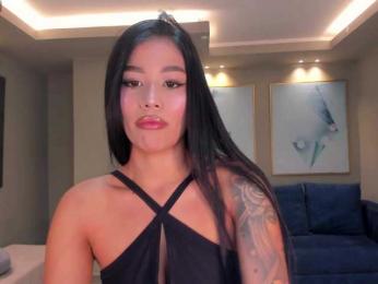 LeahNovac webcam model stream image