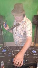 djShyVibes webcam model stream image