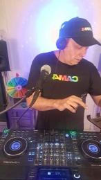 djShyVibes webcam model stream image