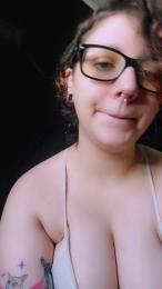 Squirtbonnye webcam model stream image