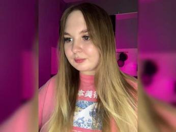 Greeenfriends6969 webcam model stream image