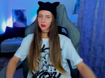 graycewild webcam model stream image