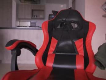 leosalvatore_ webcam model stream image