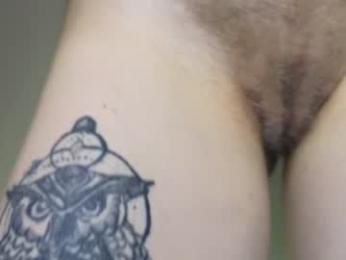 heroine_of_your_life webcam model stream image