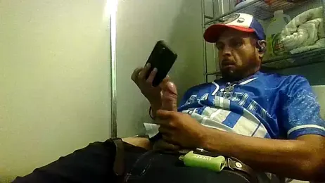 MrDickUdown24_7 webcam model stream image