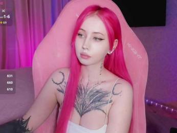 luvsoak webcam model stream image