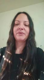 FoxySpanks webcam model stream image