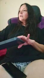 FoxySpanks webcam model stream image