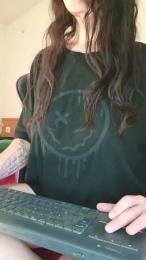 FoxySpanks webcam model stream image