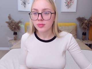 elinocean webcam camsoda model stream image