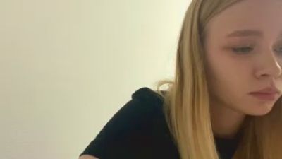 SandaAldaba webcam model stream image